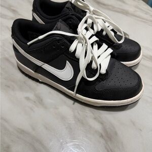 Nike Kids Black and White Sneakers